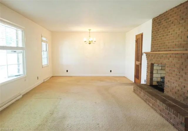 $245,000 | 626 Willowbrook Lane, Winston-Salem, NC 27104