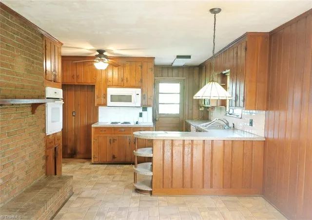 $245,000 | 626 Willowbrook Lane, Winston-Salem, NC 27104