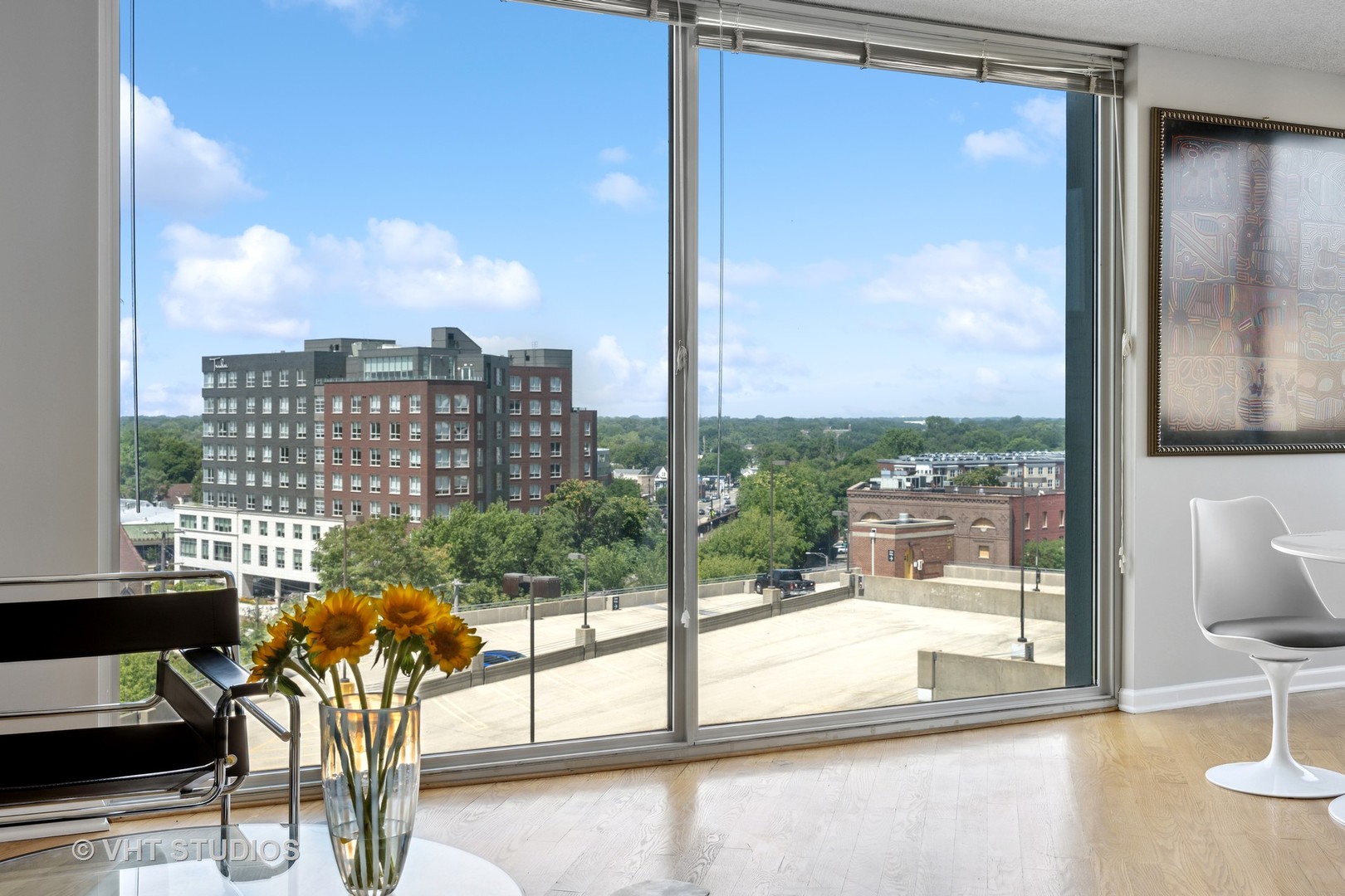 1720 Maple Avenue, Unit 1040 Evanston, IL 60201 - Photo 9 of 35 a view of a city from a window