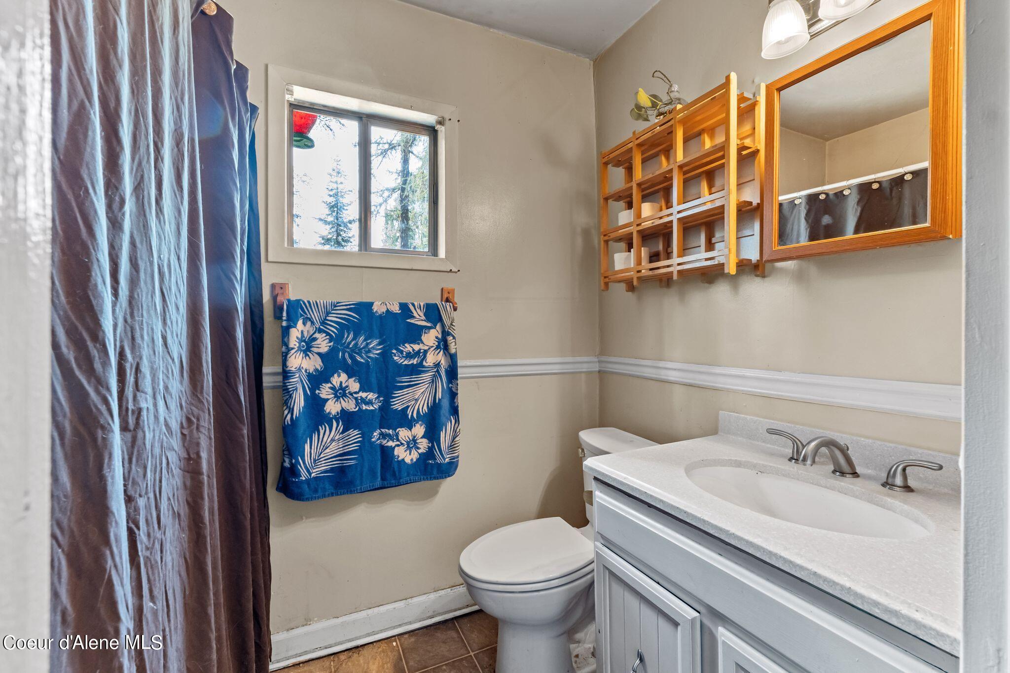 3897 Upper Gold Creek Road Sandpoint, ID 83864 - Photo 13 of 36 10_F3002265