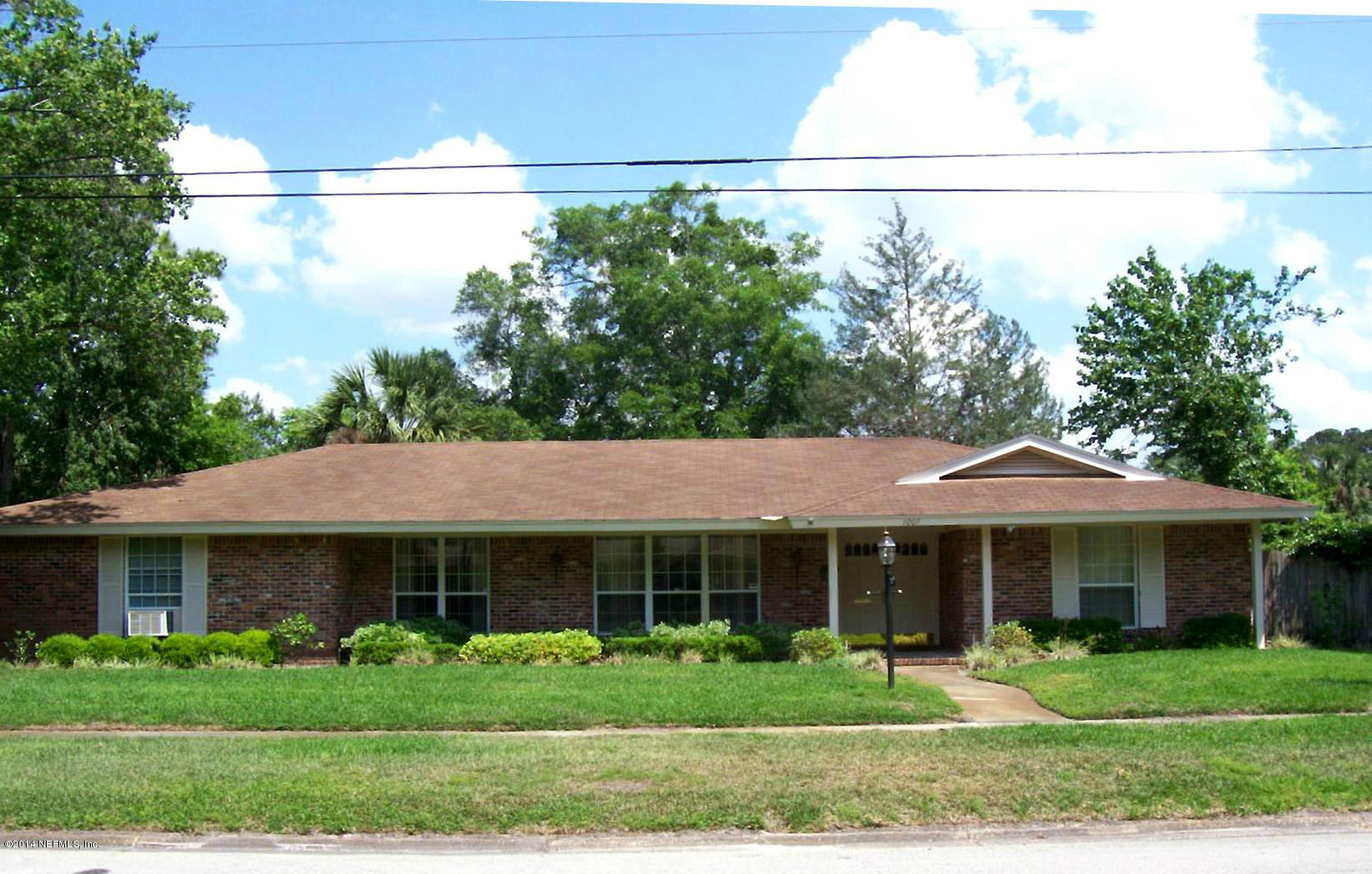 1007 Bimini Road Jacksonville, FL 32216 - Photo 1 of 24 Exterior Front