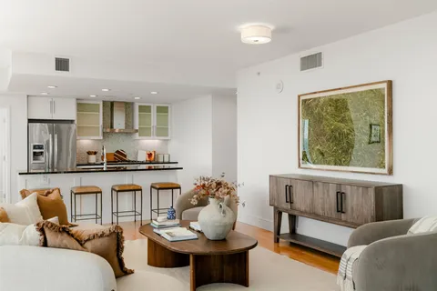 $1,300,000 | 300 Bowie Street, Unit 2902, Austin, TX 78703