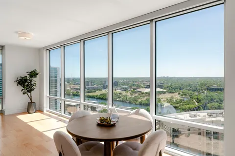 $1,300,000 | 300 Bowie Street, Unit 2902, Austin, TX 78703