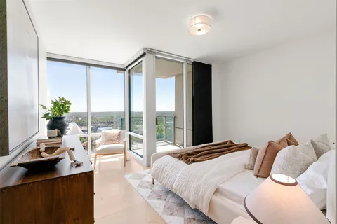 $1,300,000 | 300 Bowie Street, Unit 2902, Austin, TX 78703