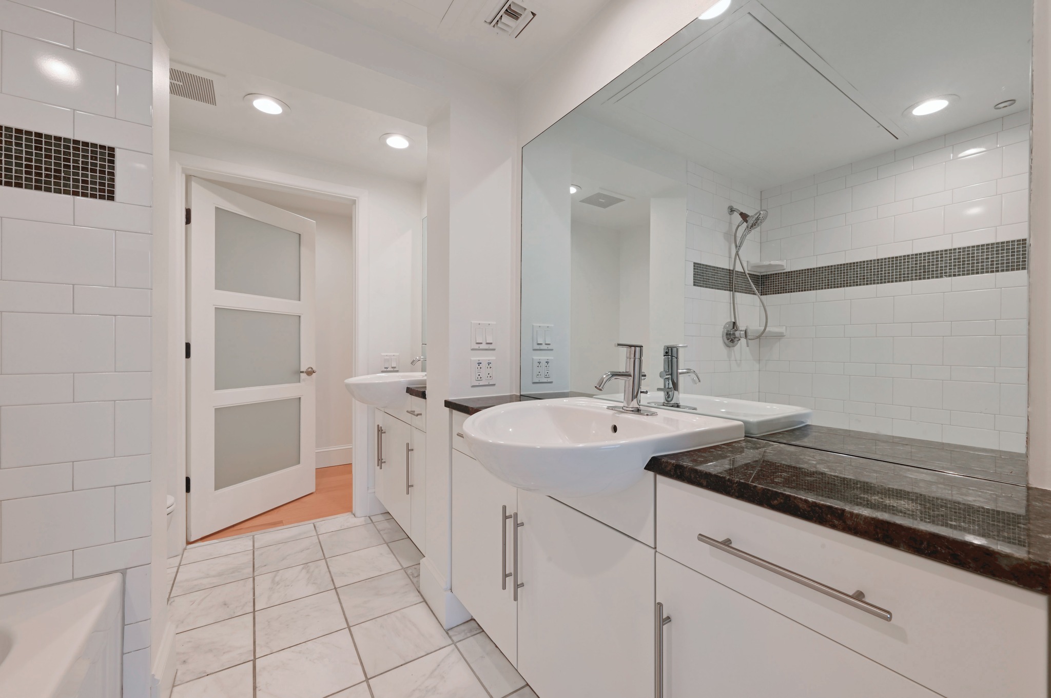 300 Bowie Street, Unit 2902 Austin, TX 78703 - Photo 19 of 40