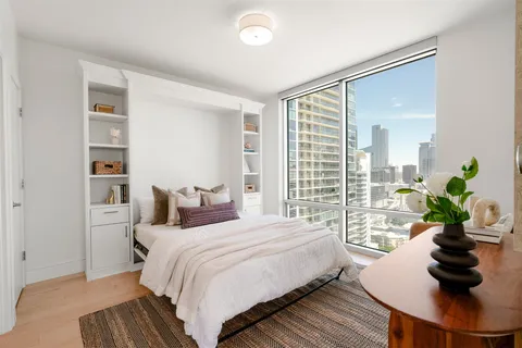 $1,300,000 | 300 Bowie Street, Unit 2902, Austin, TX 78703
