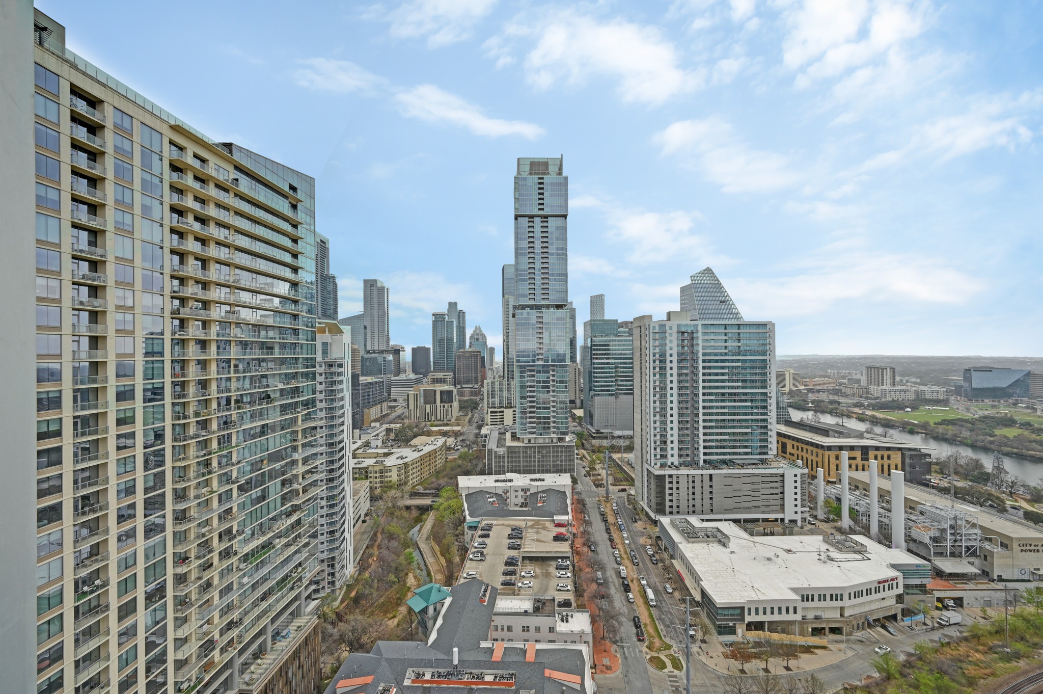 300 Bowie Street, Unit 2902 Austin, TX 78703 - Photo 26 of 40 a view of a city with tall buildings