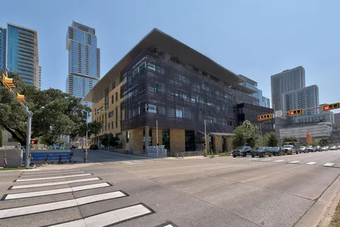 $1,300,000 | 300 Bowie Street, Unit 2902, Austin, TX 78703