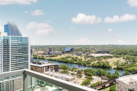 $1,300,000 | 300 Bowie Street, Unit 2902, Austin, TX 78703