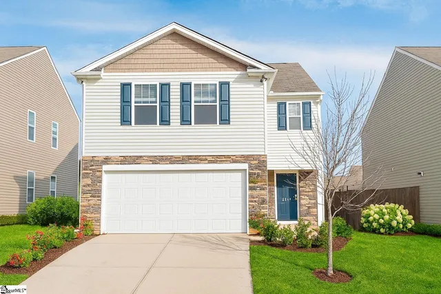 $299,900 | 1348 Ledsham Court, Greer, SC 29651