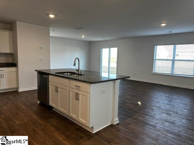 1348 Ledsham Court Greer, SC 29651 - Photo 16 of 34