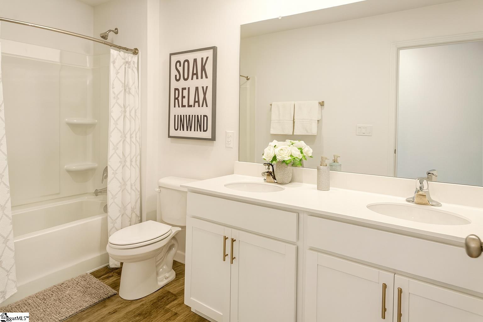 1348 Ledsham Court Greer, SC 29651 - Photo 8 of 34 2nd bathroom upstairs