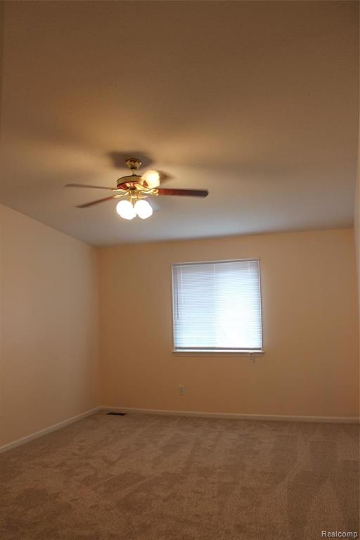 46409 Aarons Way Canton, MI 48188 - Photo 36 of 53