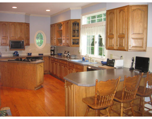 146 Forest Ridge Road West Springfield, MA 01089 - Photo 10 of 30