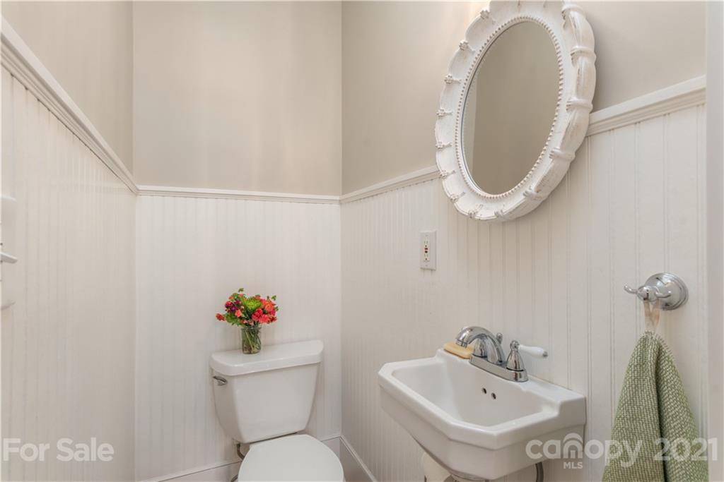 167 Edgewood Road Asheville, NC 28804 - Photo 15 of 25 Gallery Image 15