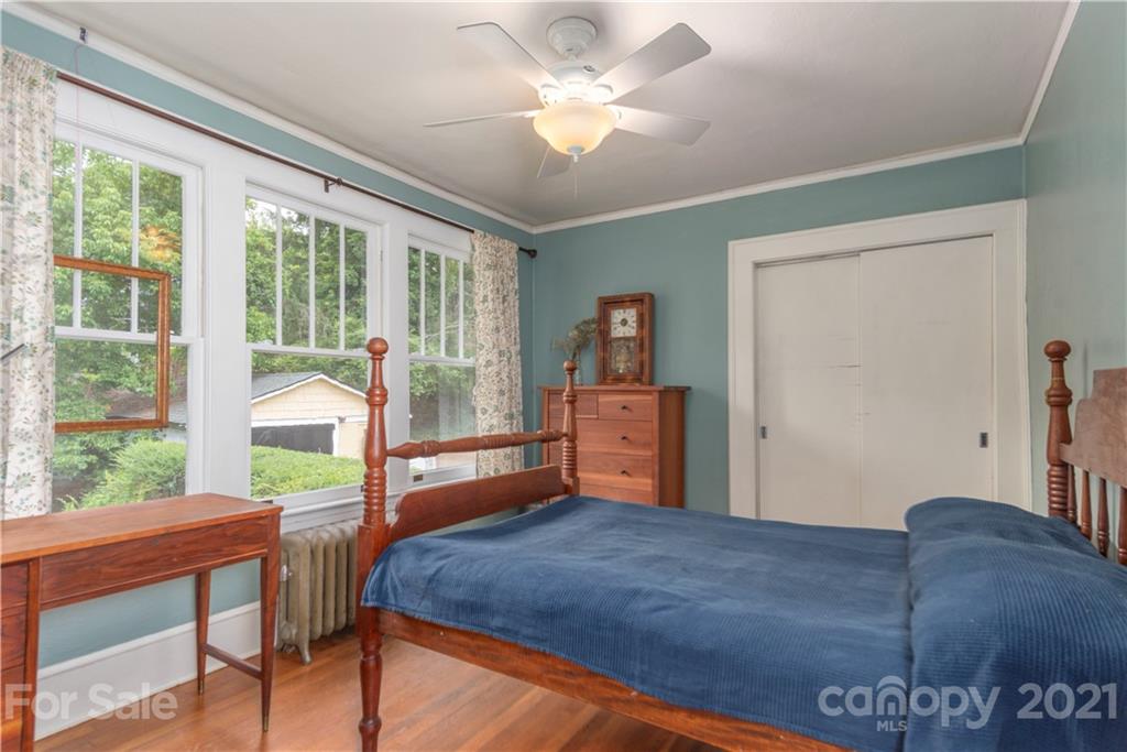 167 Edgewood Road Asheville, NC 28804 - Photo 18 of 25 Gallery Image 18