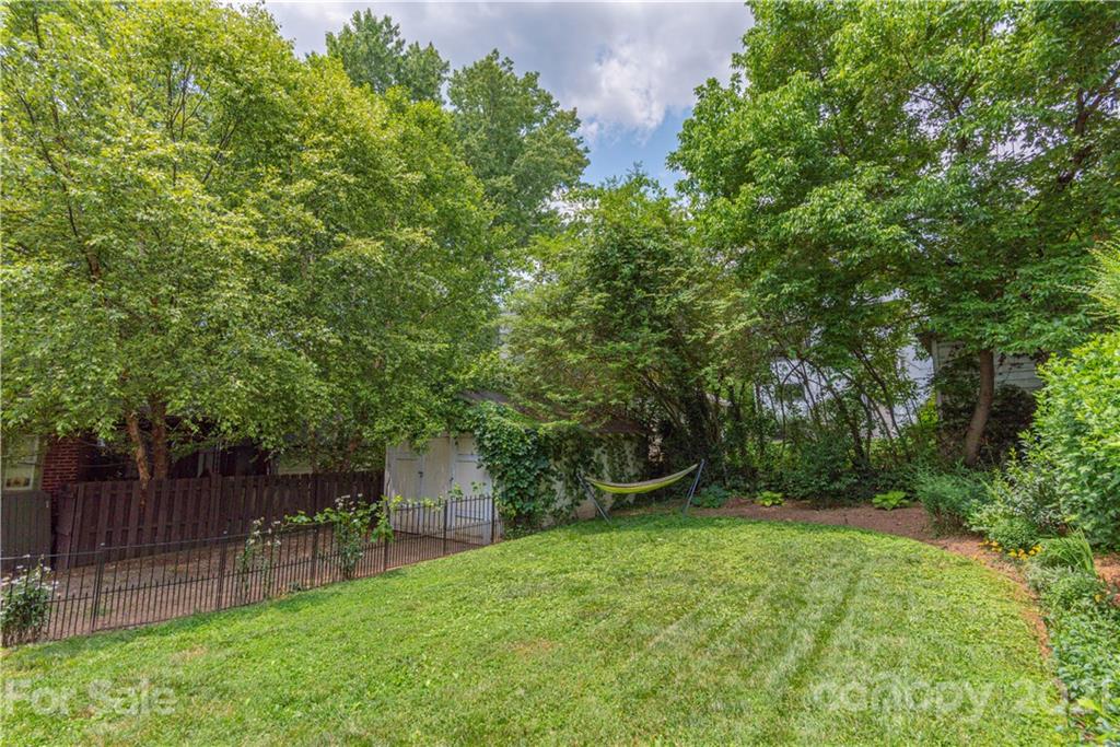 167 Edgewood Road Asheville, NC 28804 - Photo 25 of 25 Gallery Image 25