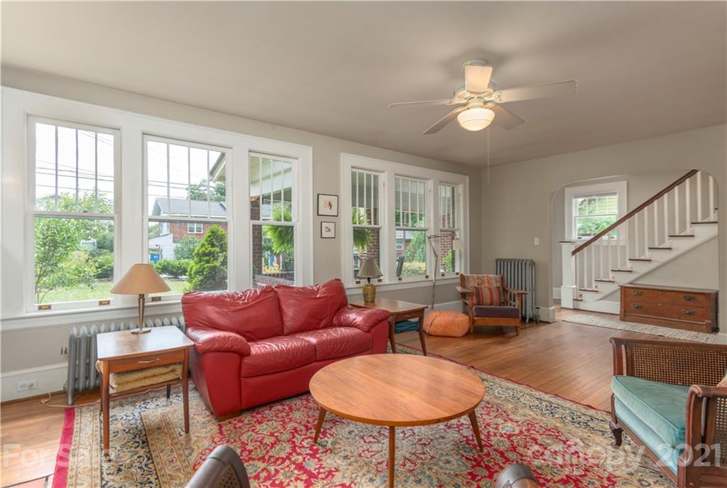 167 Edgewood Road Asheville, NC 28804 - Photo 8 of 25 Gallery Image 8