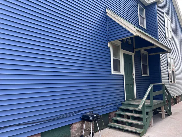 $1,000 | 1822 1/2 John Avenue, Superior, WI 54880