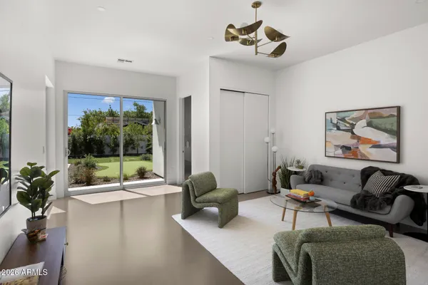 $1,895,000 | 115 East Griswold Road, Phoenix, AZ 85020