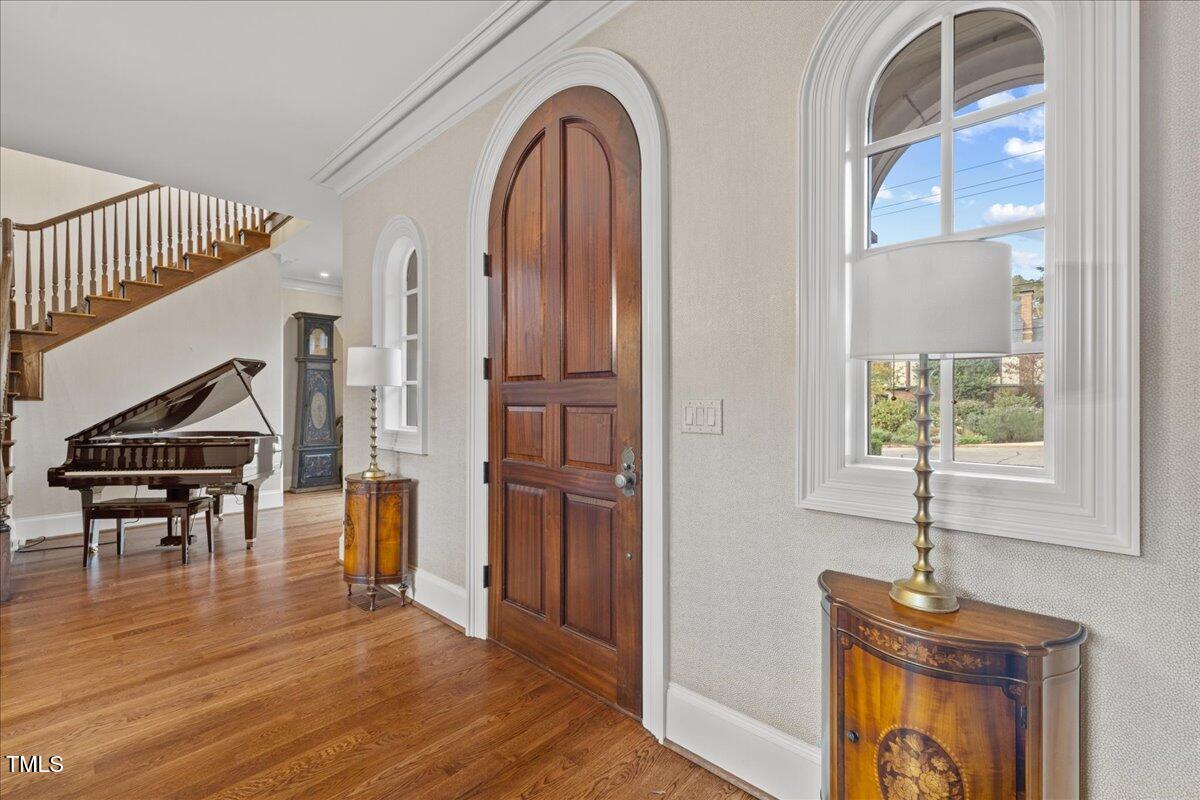 2627 Fairview Road Raleigh, NC 27608 - Photo 11 of 55 037-ISAB7799