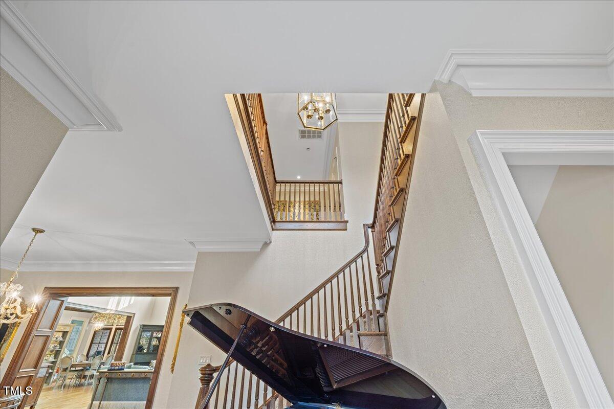2627 Fairview Road Raleigh, NC 27608 - Photo 35 of 55 042-ISAB7817