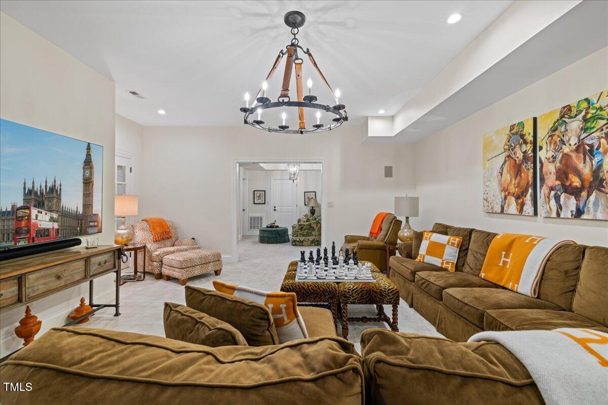 2627 Fairview Road Raleigh, NC 27608 - Photo 48 of 55 092-ISAB8006