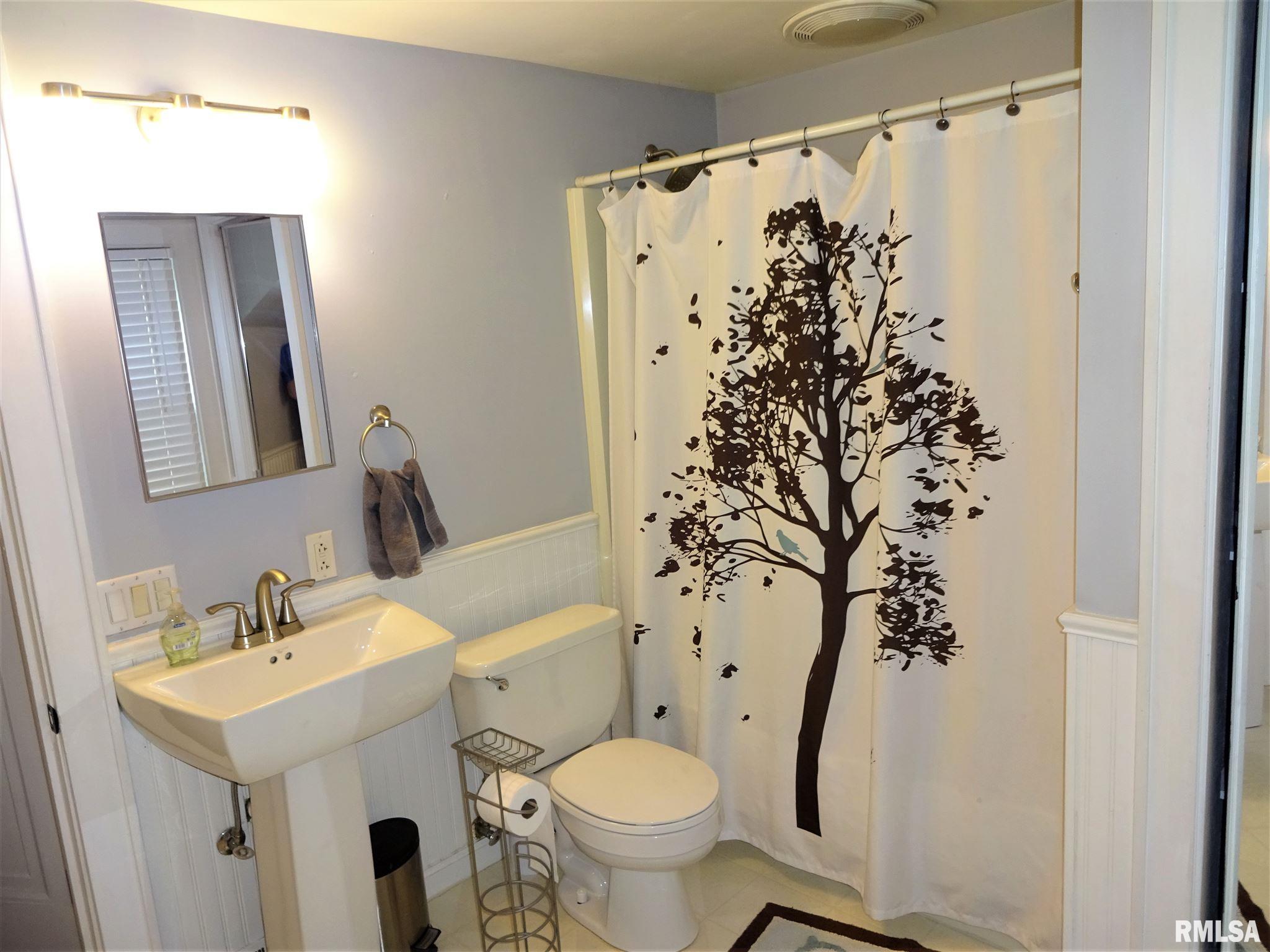 2127 North 20th Street Springfield, IL 62702 - Photo 23 of 36