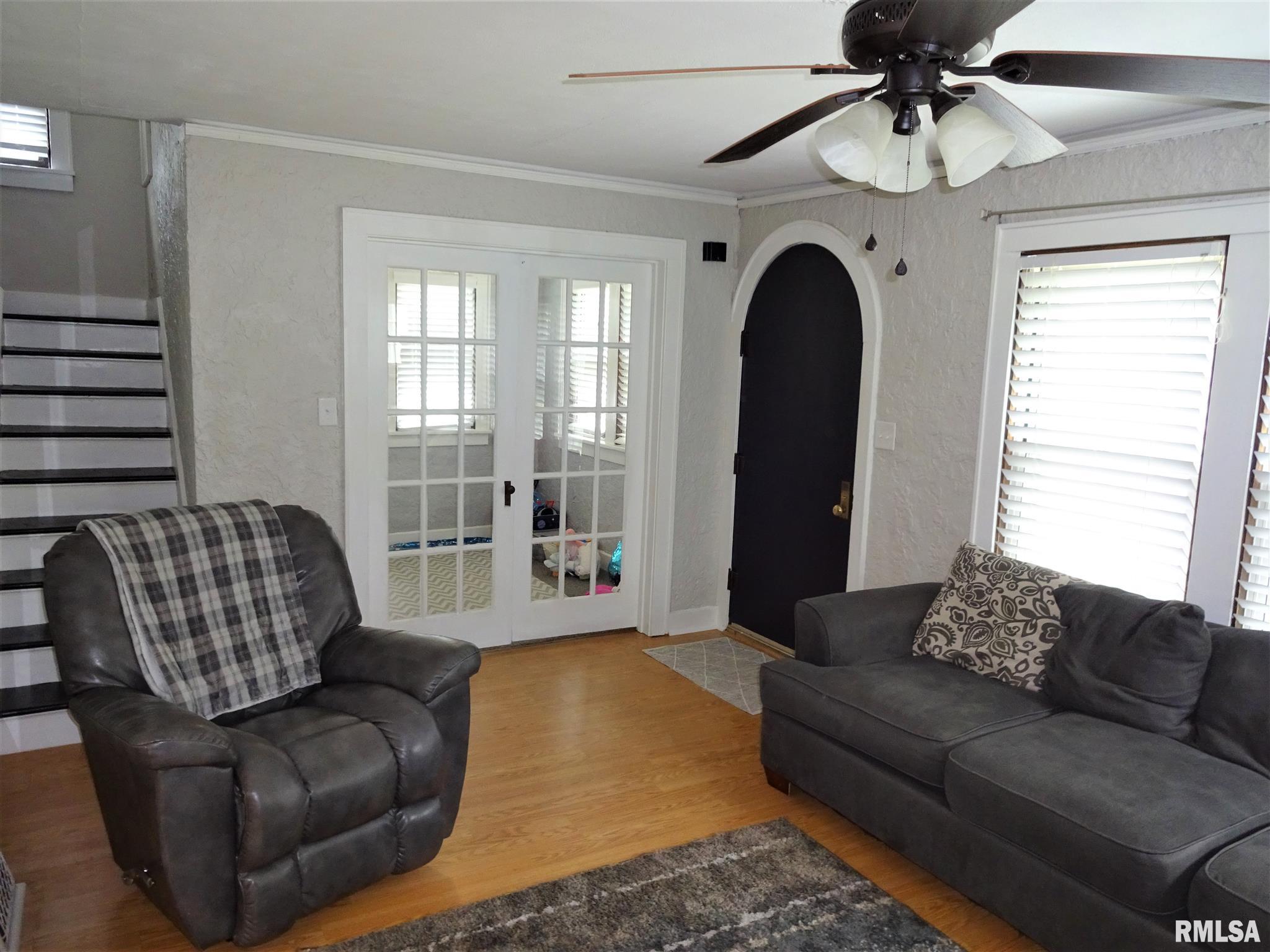 2127 North 20th Street Springfield, IL 62702 - Photo 4 of 36