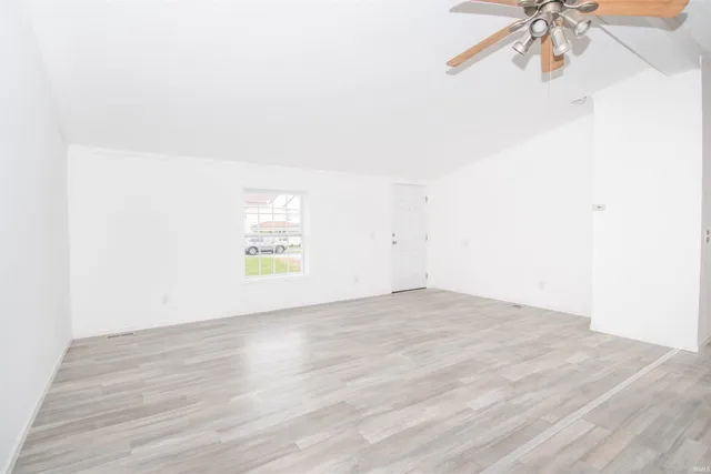 $209,900 | 1308 County Road 13, Corunna, IN 46730