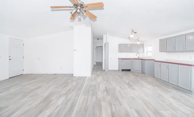 $209,900 | 1308 County Road 13, Corunna, IN 46730