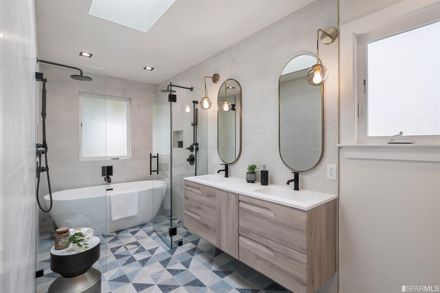 2935 Acton Street Berkeley, CA 94702 - Photo 29 of 63 a bathroom with a double vanity sink mirror and bathtub