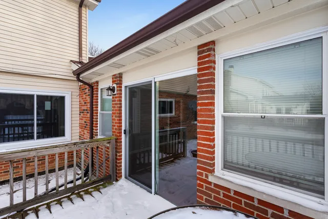 $499,900 | 7816 Dorchester Lane, Darien, IL 60561