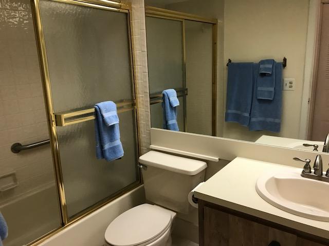 10969 Hidden Lake Place Boca Raton, FL 33498 - Photo 29 of 53 Guest bath