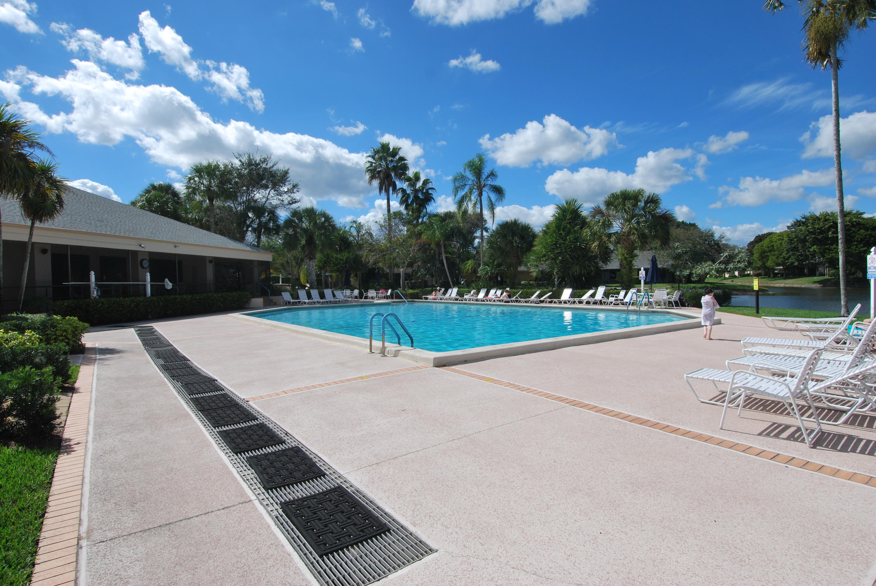 10969 Hidden Lake Place Boca Raton, FL 33498 - Photo 39 of 53 011