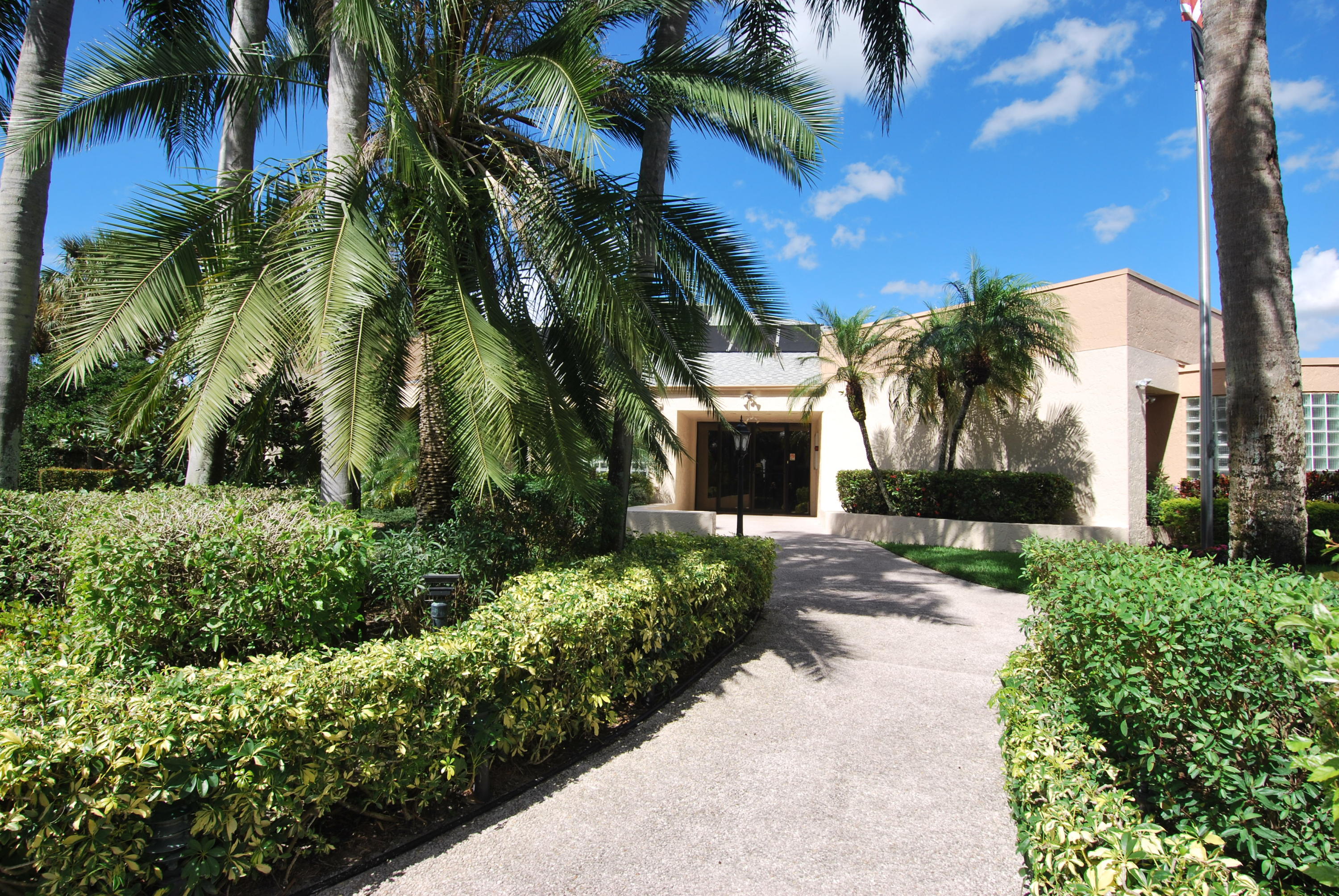 10969 Hidden Lake Place Boca Raton, FL 33498 - Photo 43 of 53 019