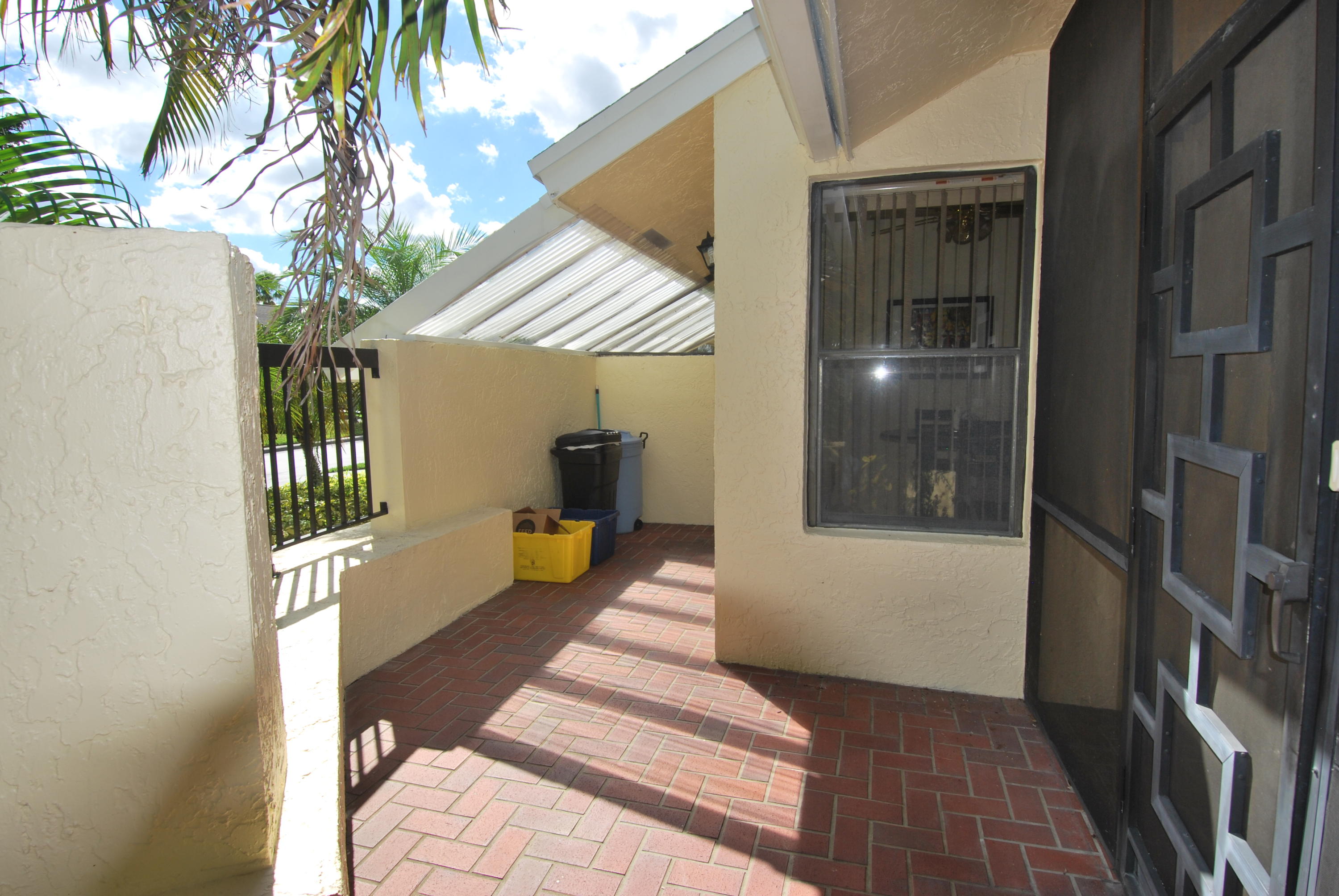 10969 Hidden Lake Place Boca Raton, FL 33498 - Photo 48 of 53 065