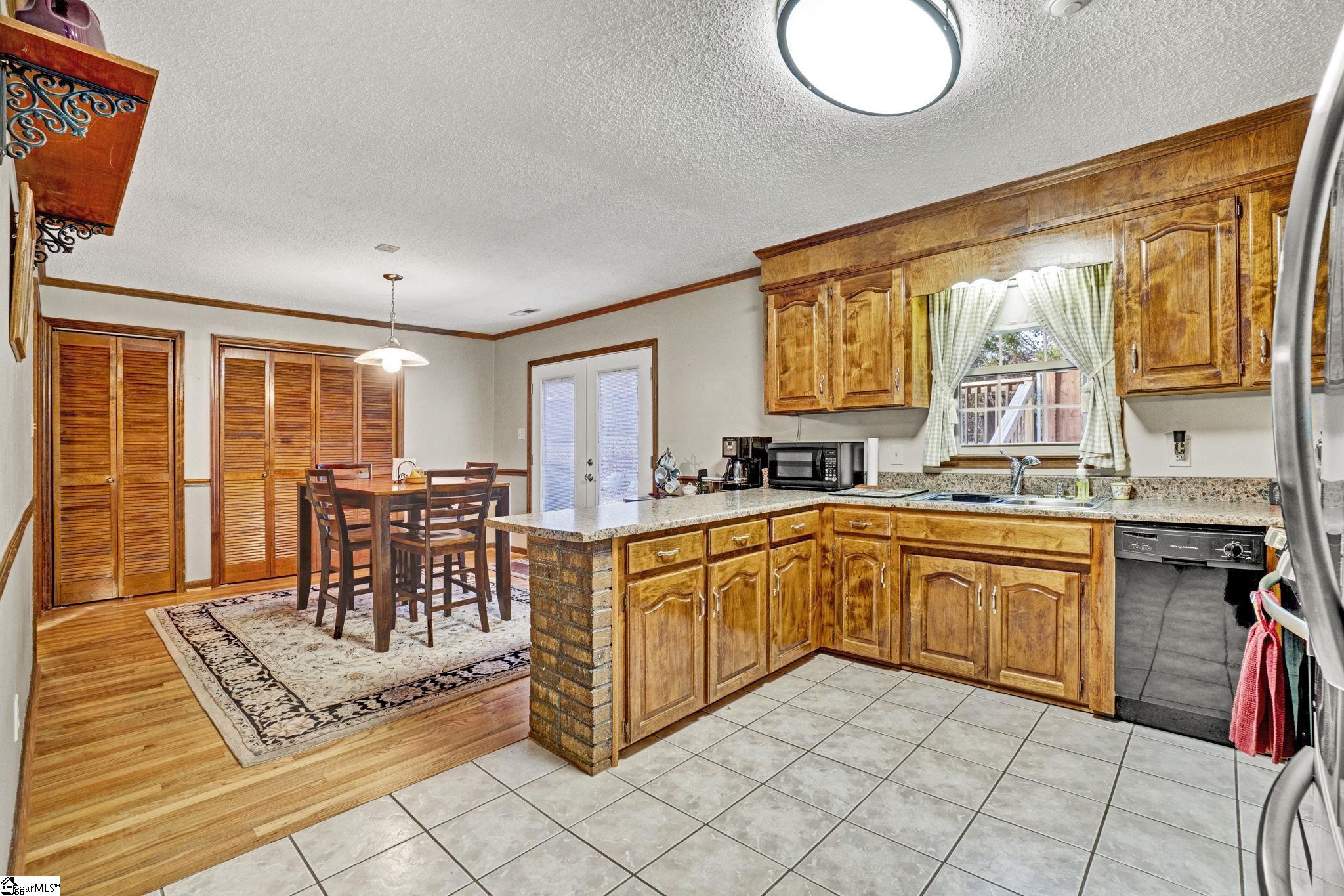 4602 Howe Road Greer, SC 29651 - Photo 16 of 50
