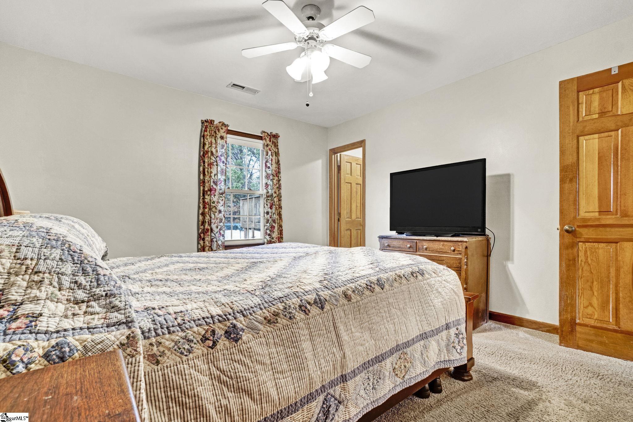 4602 Howe Road Greer, SC 29651 - Photo 26 of 50