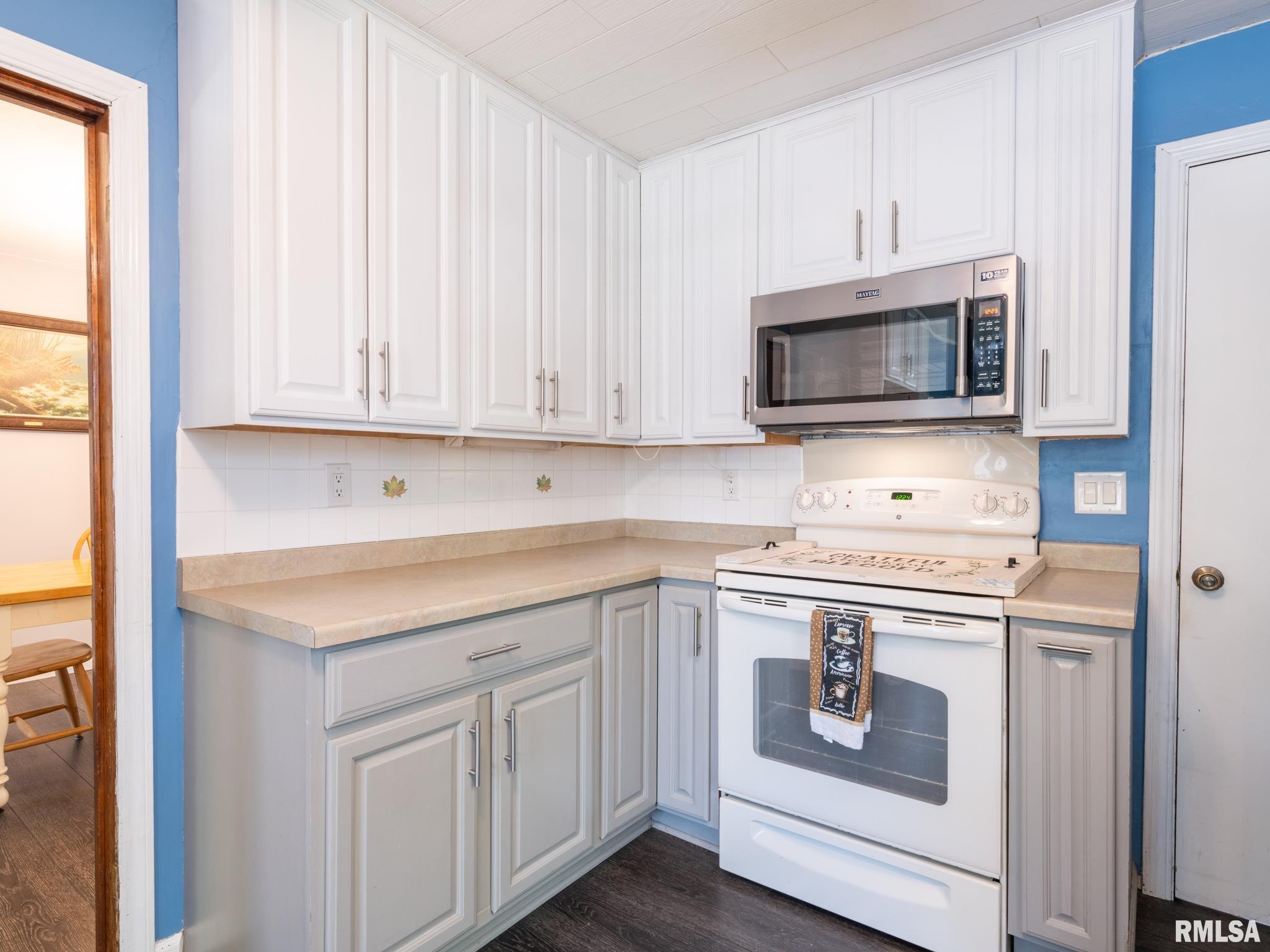 207 Monroe Street Washington, IL 61571 - Photo 35 of 57 Gallery Image 35