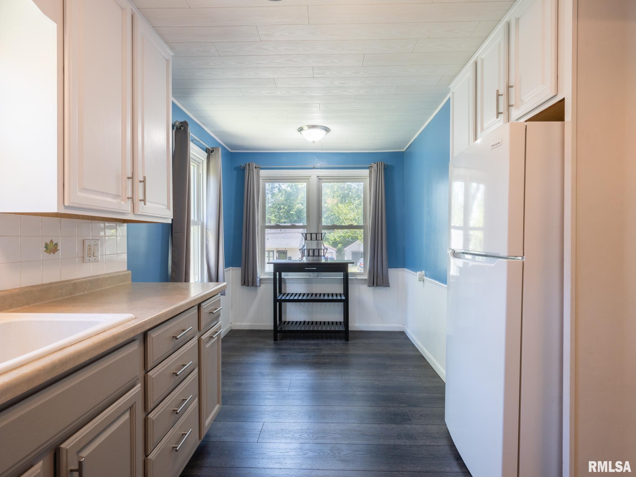 207 Monroe Street Washington, IL 61571 - Photo 38 of 57 Gallery Image 38