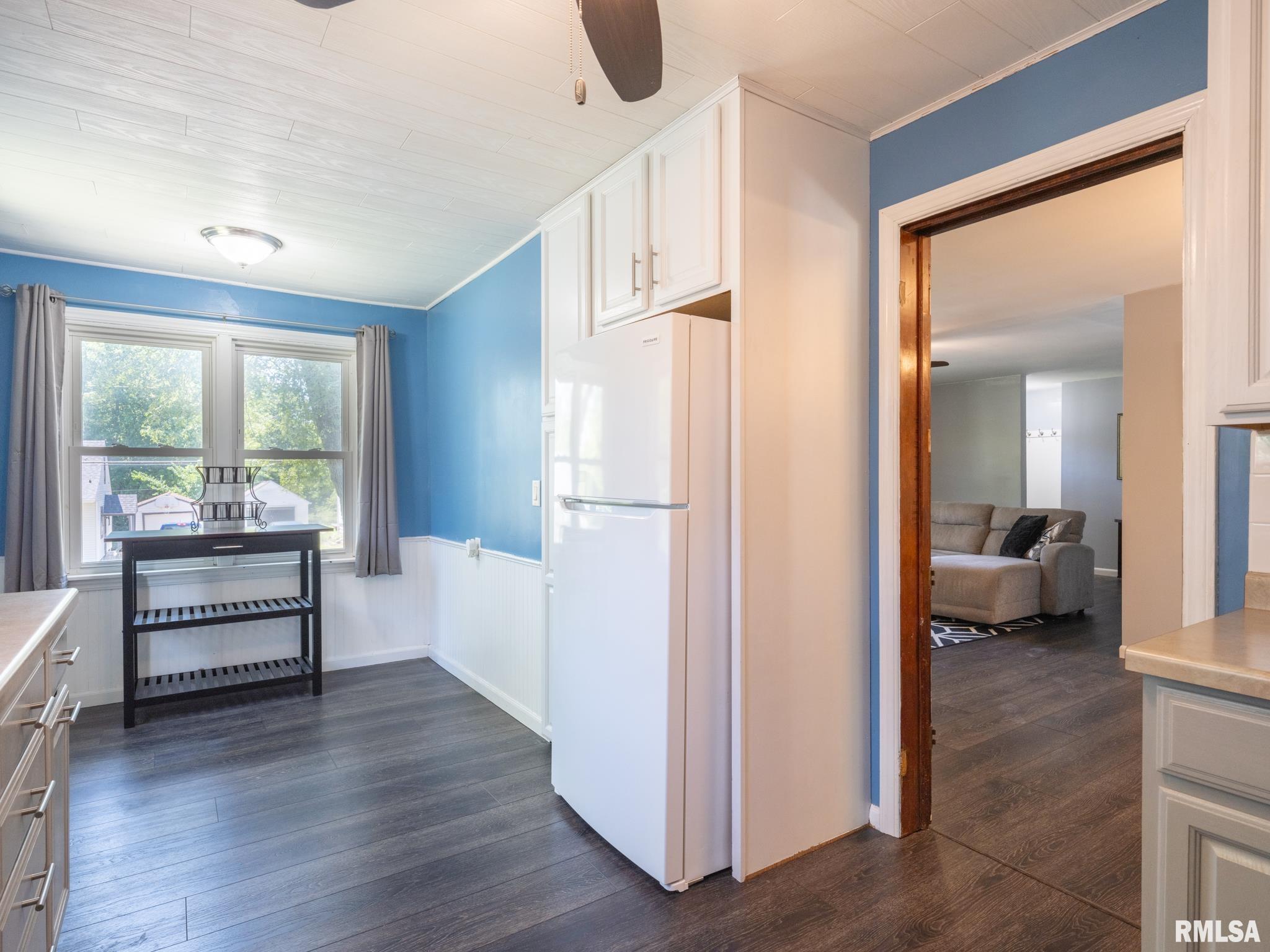 207 Monroe Street Washington, IL 61571 - Photo 39 of 57 Gallery Image 39
