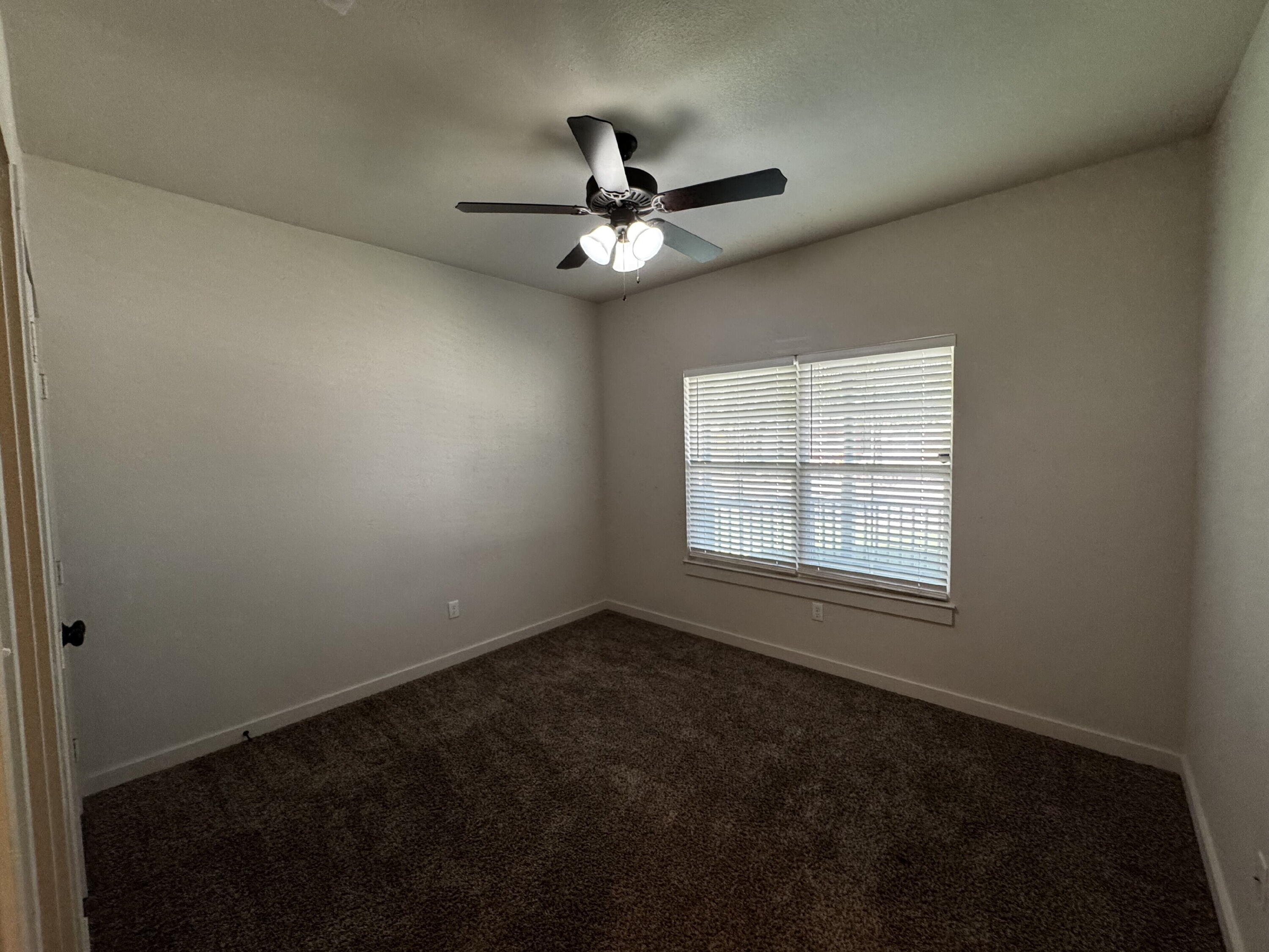 2101 9th Street Lubbock, TX 79401 - Photo 8 of 15 IMG_7912