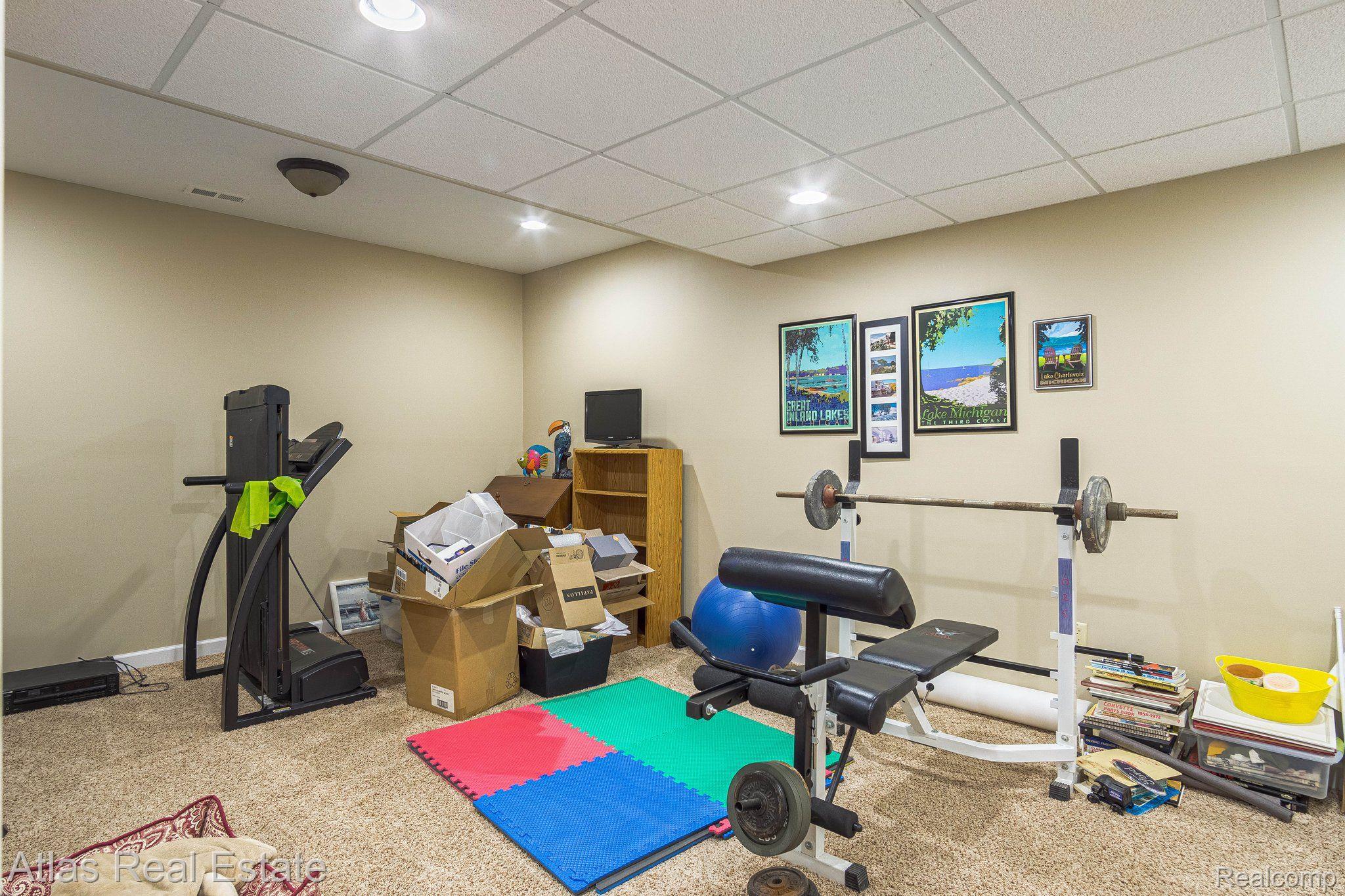 10114 Ridge Road Goodrich, MI 48438 - Photo 52 of 67 Basement office/exercise room