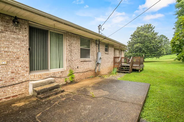 $575,000 | 557 Alvin C York Highway, Whitwell, TN 37397