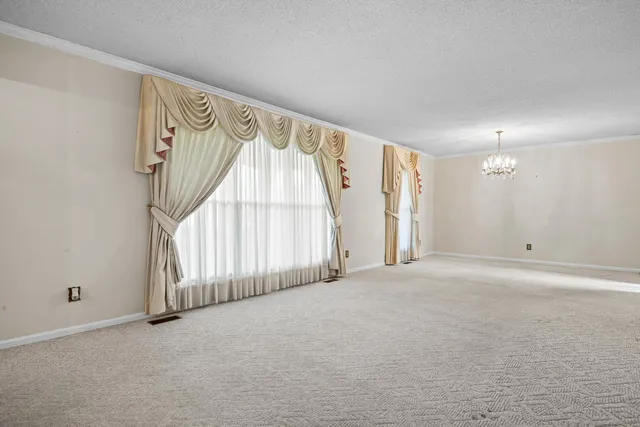 $575,000 | 557 Alvin C York Highway, Whitwell, TN 37397