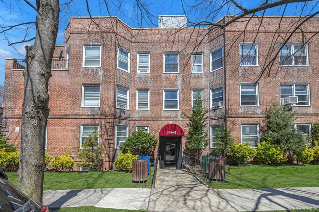 a front view of a building