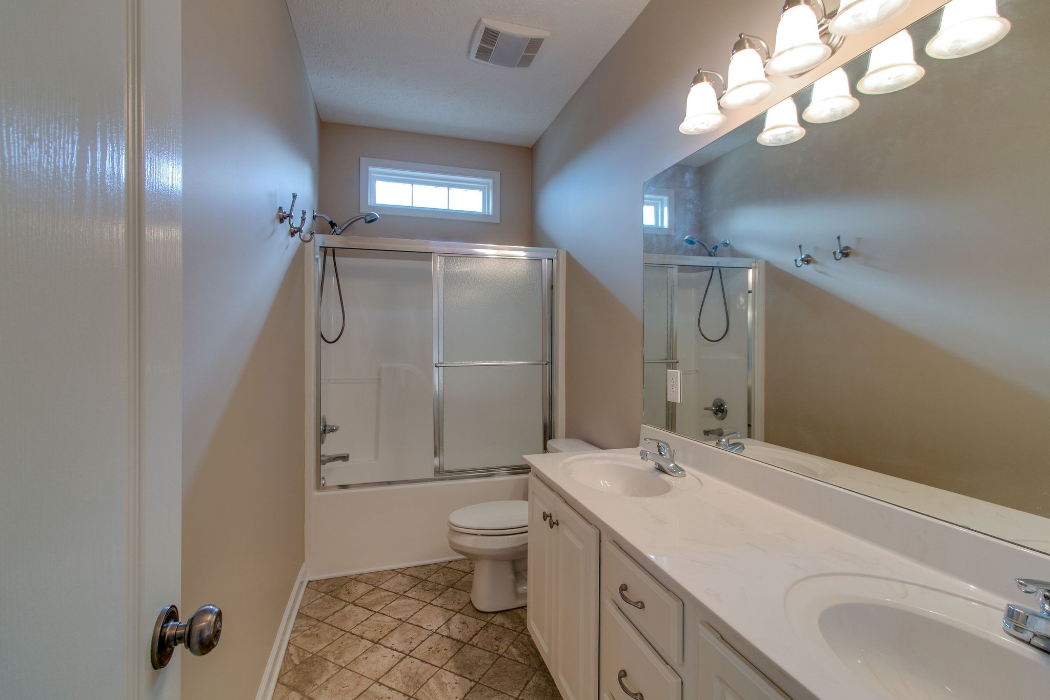 1003 South Ridge Trail Clarksville, TN 37043 - Photo 25 of 27 Gallery Image 25