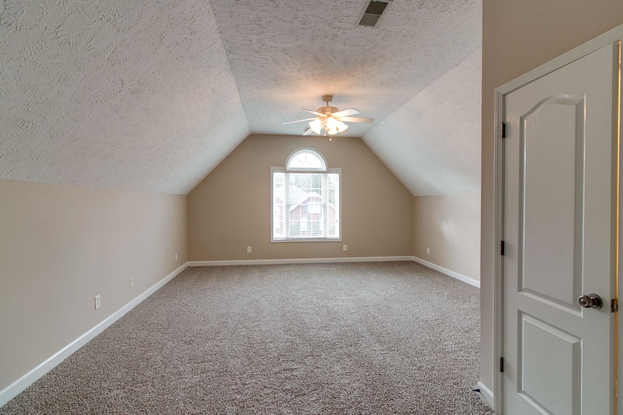1003 South Ridge Trail Clarksville, TN 37043 - Photo 26 of 27 Gallery Image 26