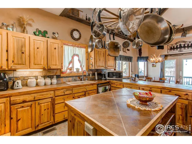 $1,850,000 | 420 East Co Road 10, Berthoud, CO 80513